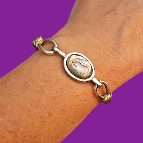 VTG AVON 1978 Oval Abalone Shell Bracelet - Picture 1 of 9